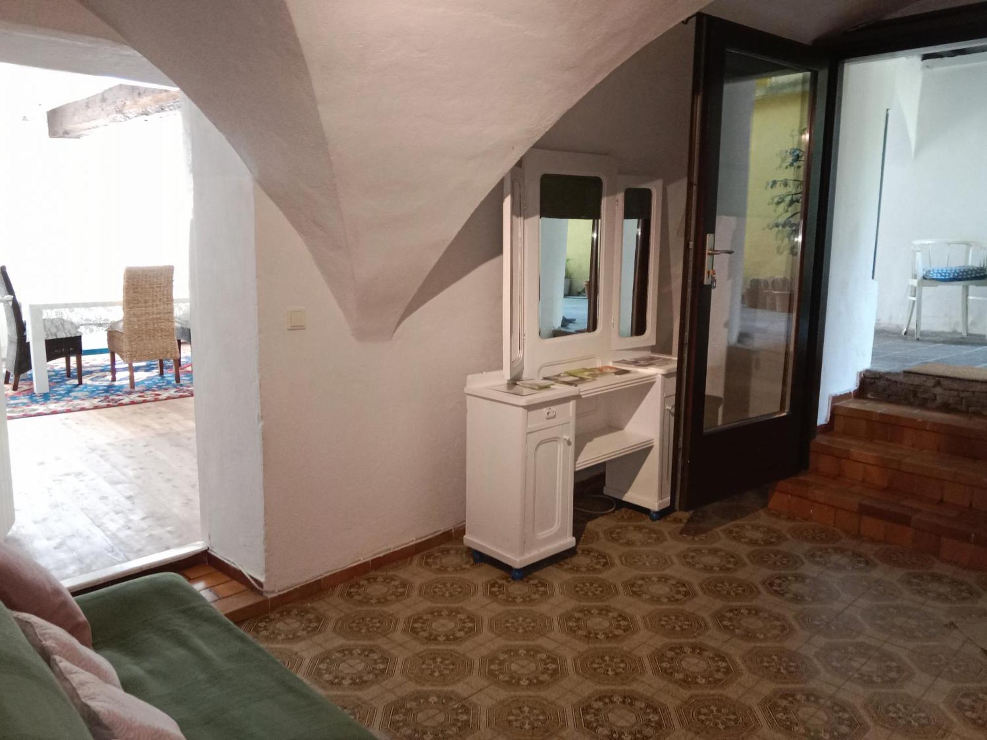 Apartment Mit 1 Schlafzimmer In Altstadthaus Sankt Veit an der Glan Luaran gambar