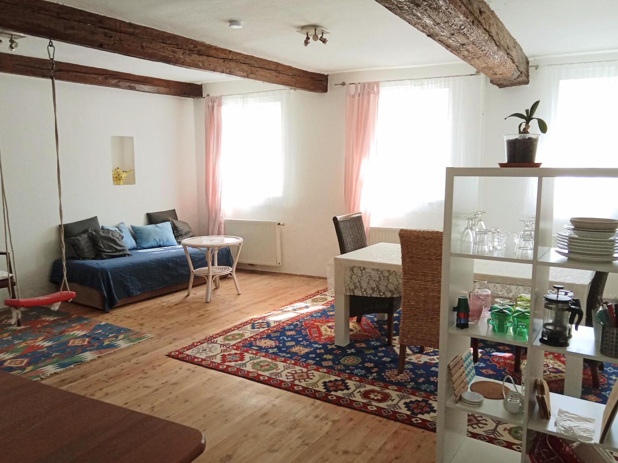Apartment Mit 1 Schlafzimmer In Altstadthaus Sankt Veit an der Glan Luaran gambar